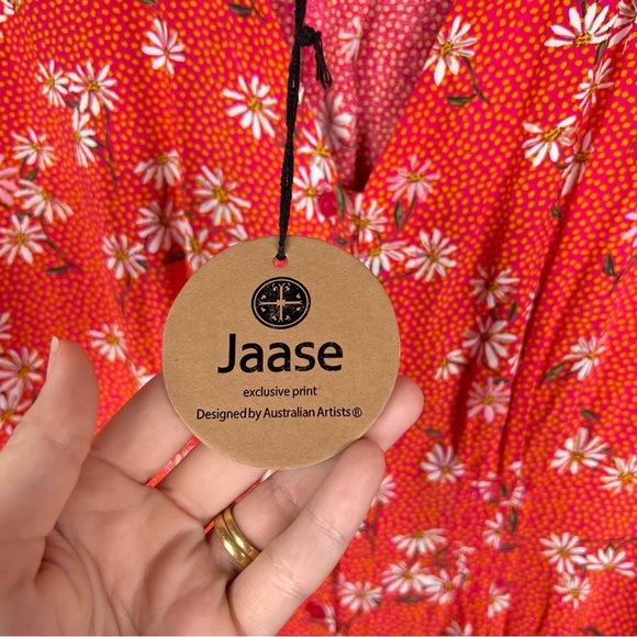 NEW Jaase size XS red romper boho bohemian floral playsuit pockets casual party - Picture 8 of 10